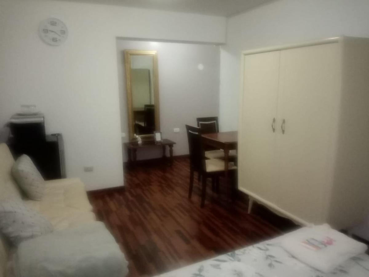 Strenua - Las Quintanas Hostel Trujillo Bagian luar foto