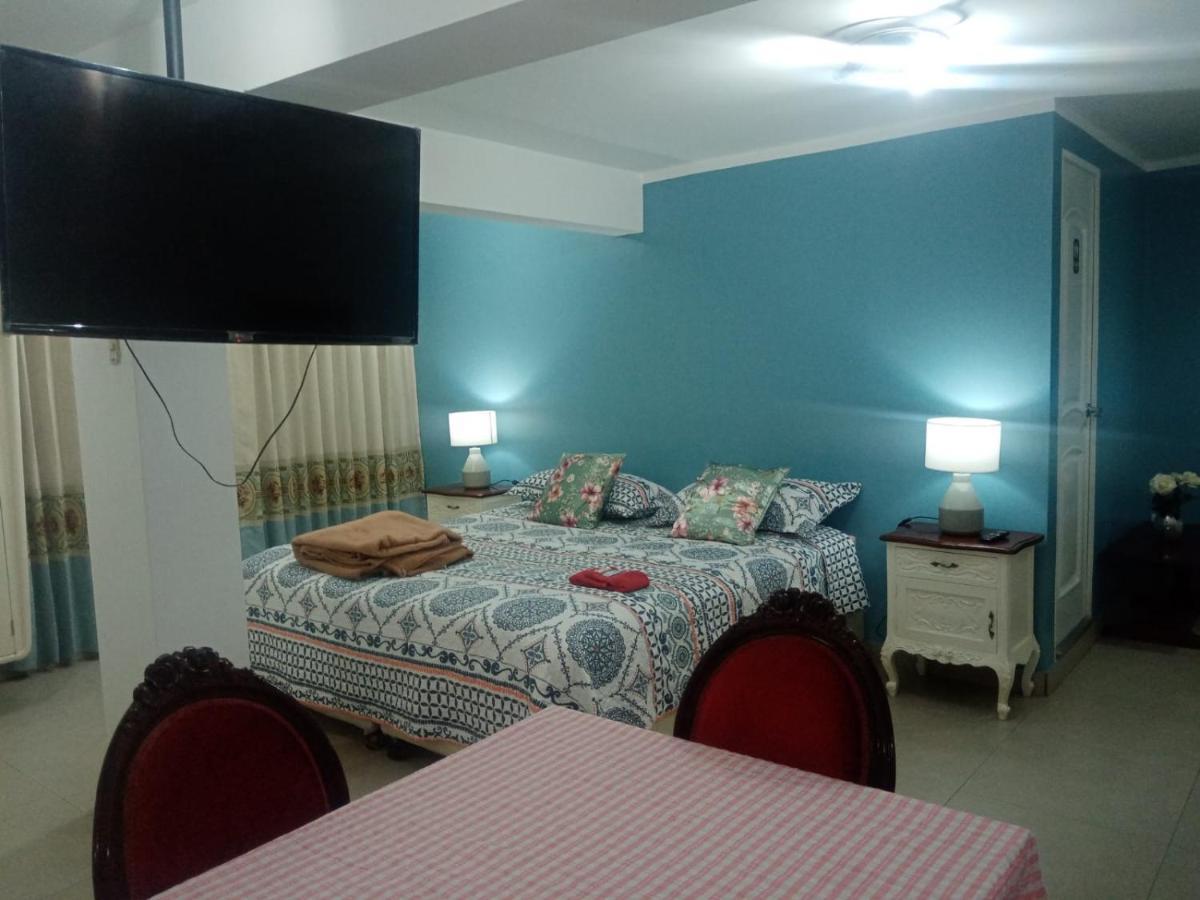 Strenua - Las Quintanas Hostel Trujillo Bagian luar foto