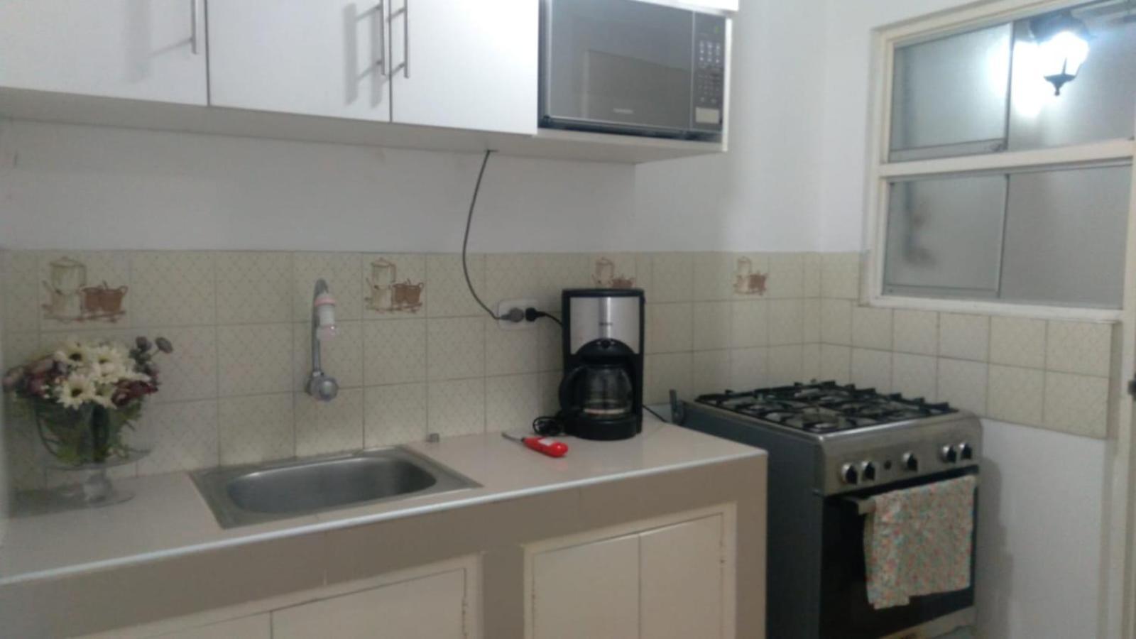 Strenua - Las Quintanas Hostel Trujillo Bagian luar foto