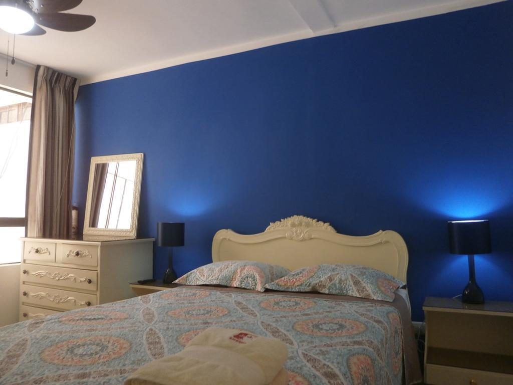 Strenua - Las Quintanas Hostel Trujillo Bagian luar foto